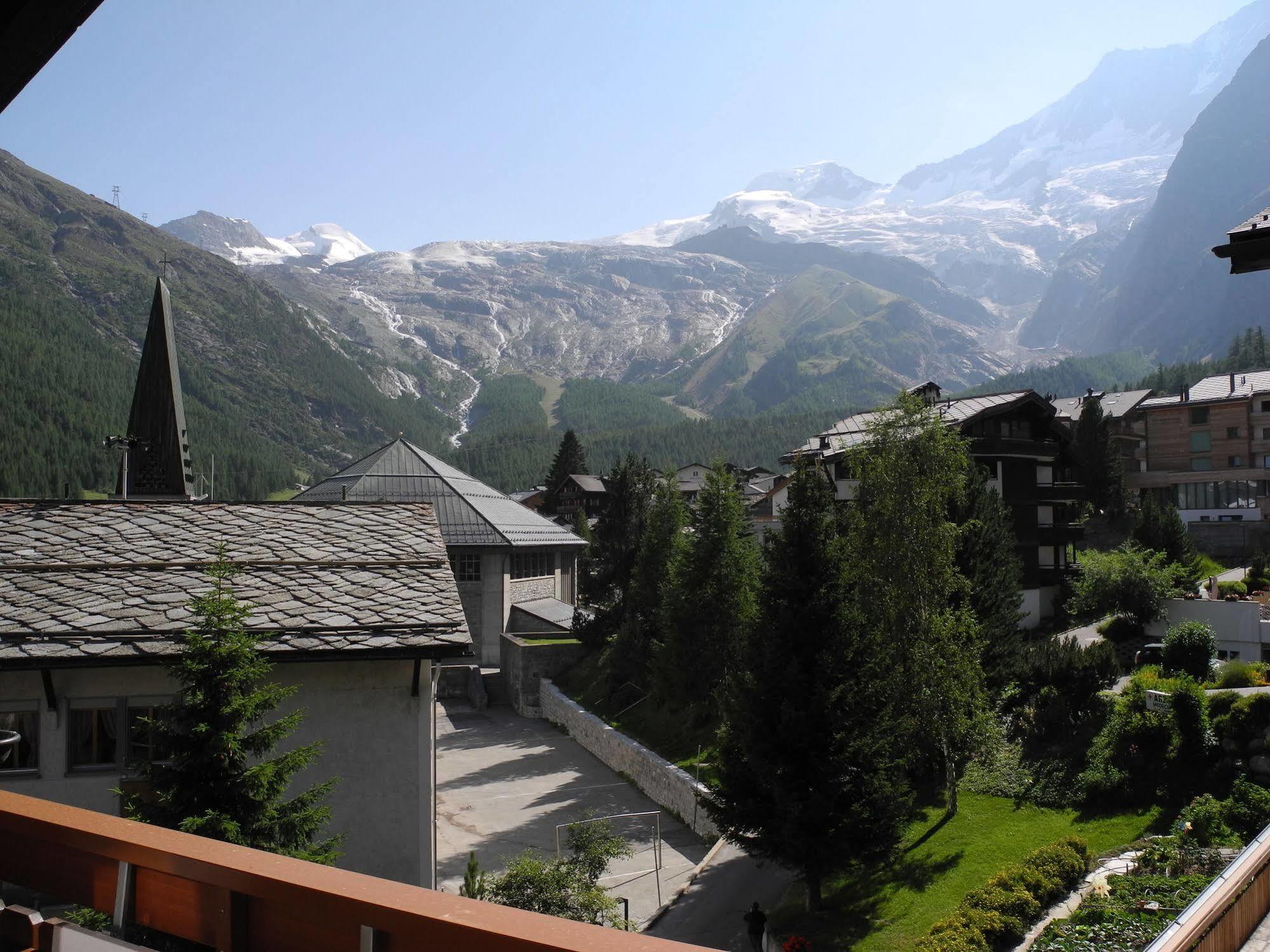 Chalet Alpenruh Saas-Fee Buitenkant foto