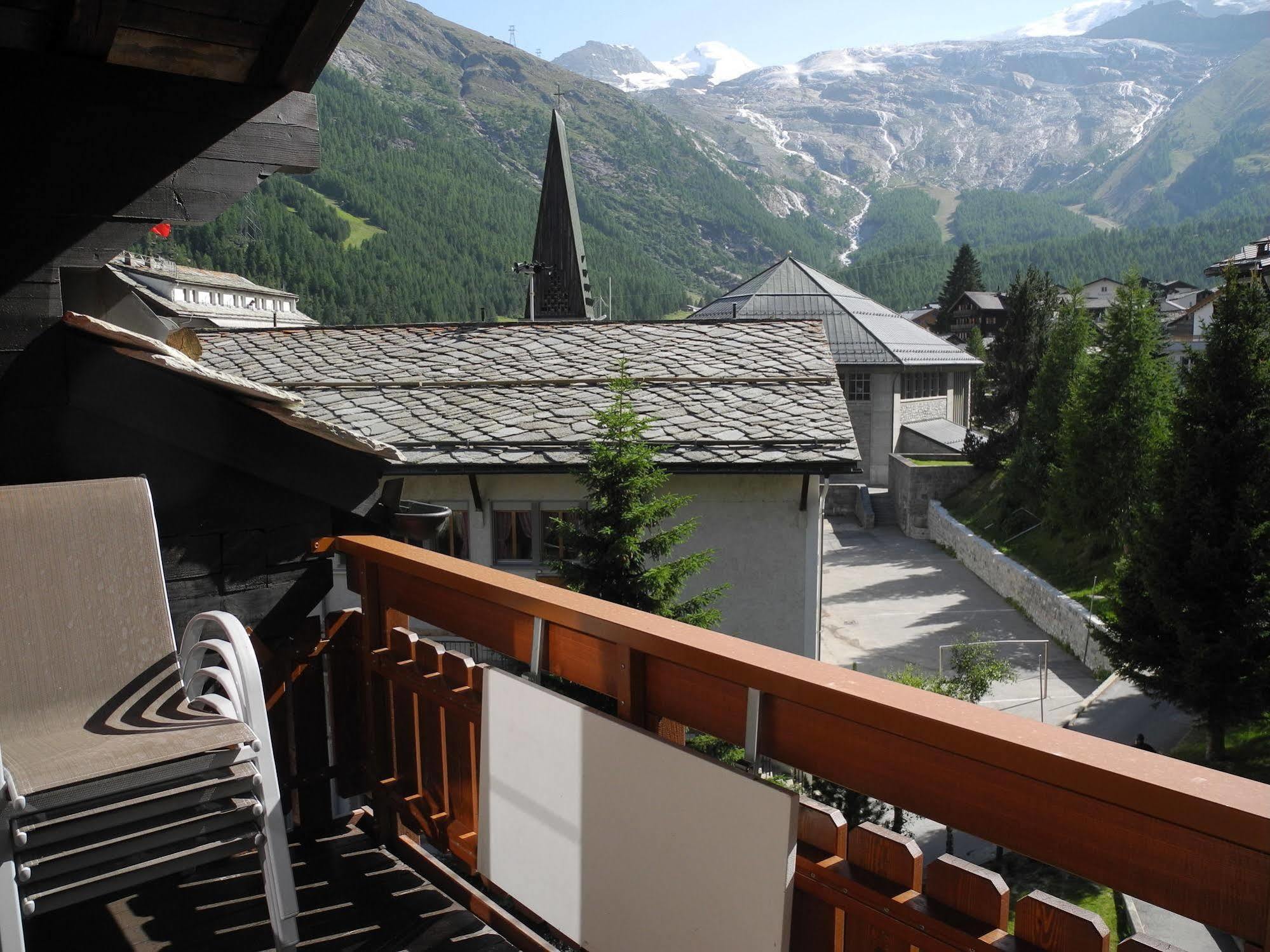 Chalet Alpenruh Saas-Fee Buitenkant foto