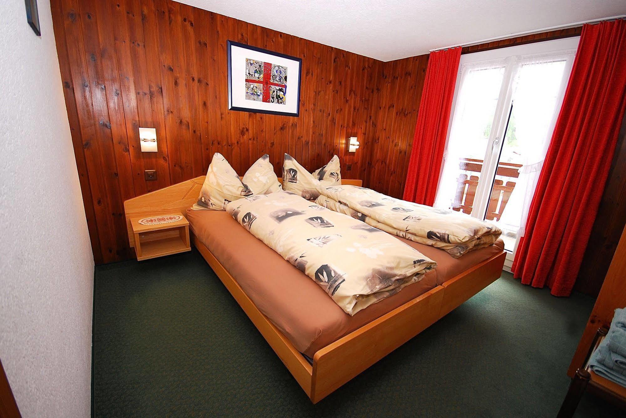 Chalet Alpenruh Saas-Fee Buitenkant foto